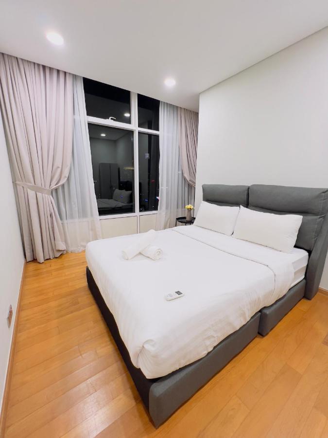 Sky Suites Klcc Apartment