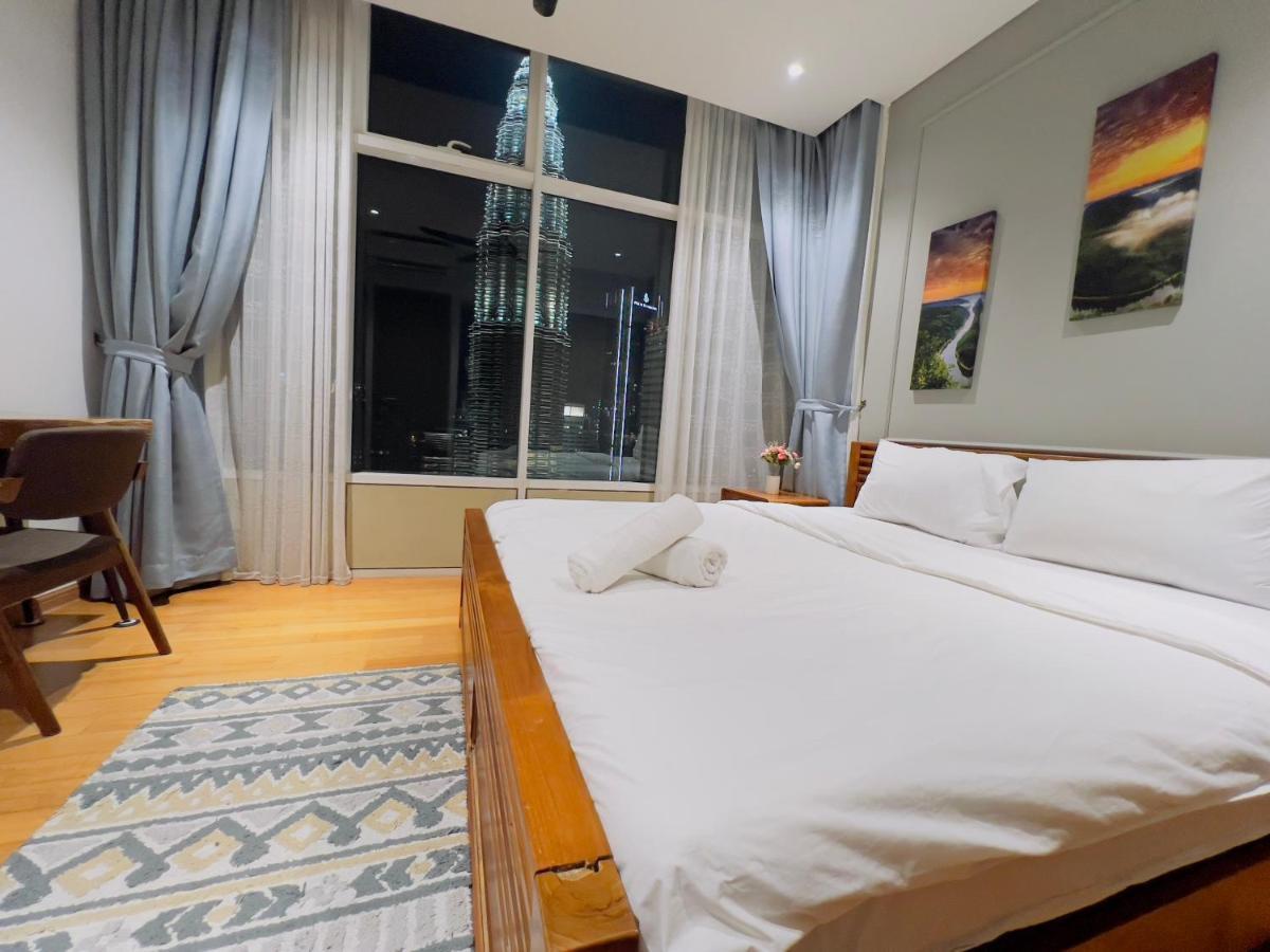 Sky Suites Klcc